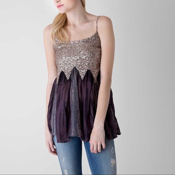 gimmicks by BKE Tops - gimmick by BKE Sequin Tank Top Medium